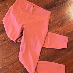 LuLu Lemon Wunder Under High-Rise Tight 25" 
Full-On Luxtreme